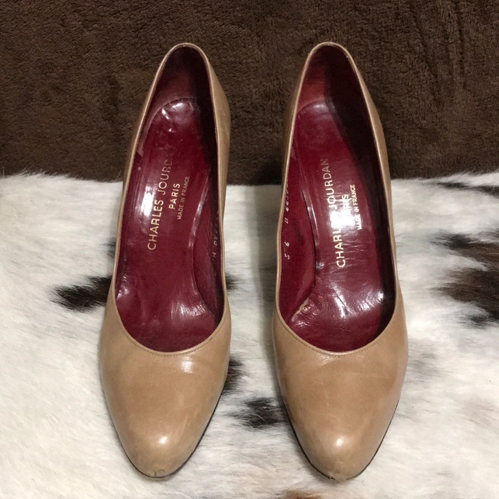 Size 6 Tan Leather Charles Jourdan High Heel Pump